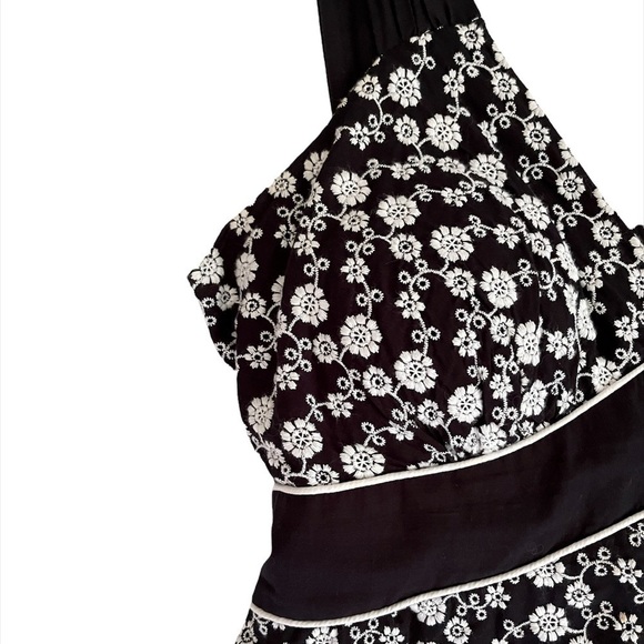 R&M Richards Floral Embroidered A-Line Midi Dress - Picture 5 of 17